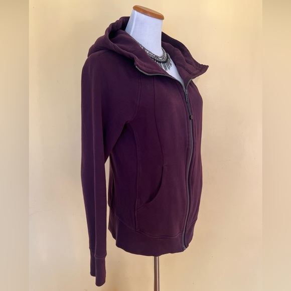 SOLD ❤️ Lululemon Black Cherry Scuba Hoodie 8/M - Picture 8 of 12